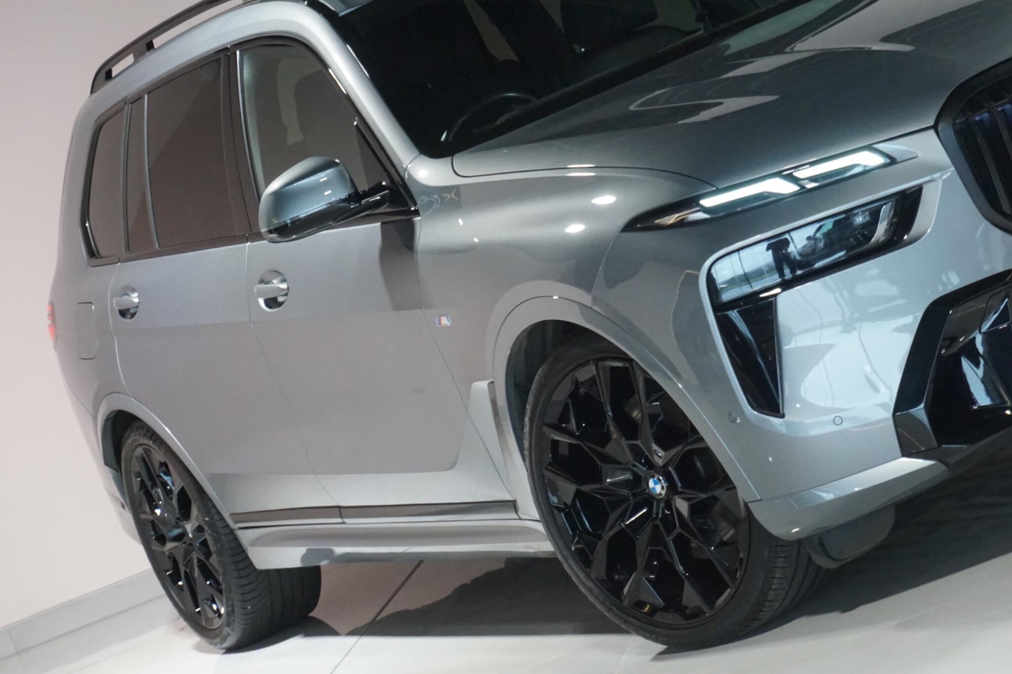 BMW X7 3.0 40d MHT M Sport SUV 5dr Diesel Hybrid Auto xDrive Euro 6 (s/s) (352 ps)